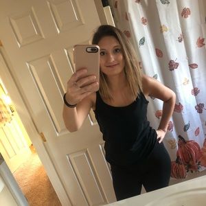 Meet your Posher, Tori